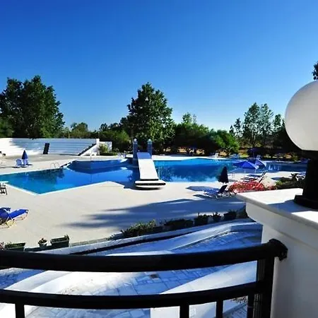 Ilaria Hotel 4*